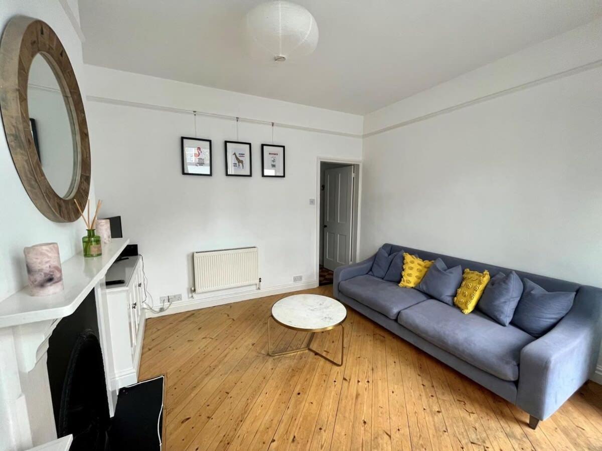 Cosy 2 Bedroom Victorian Townhouse In The Town Centre Bury St. Edmunds Exterior foto